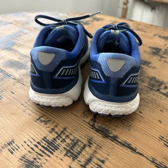 Brooks Running - Women’s Ghost 12 - Picture 6 of 6